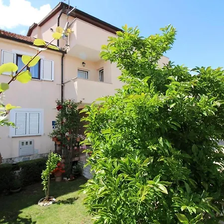 Milka Mit Schoener Grillterrasse Apartment *